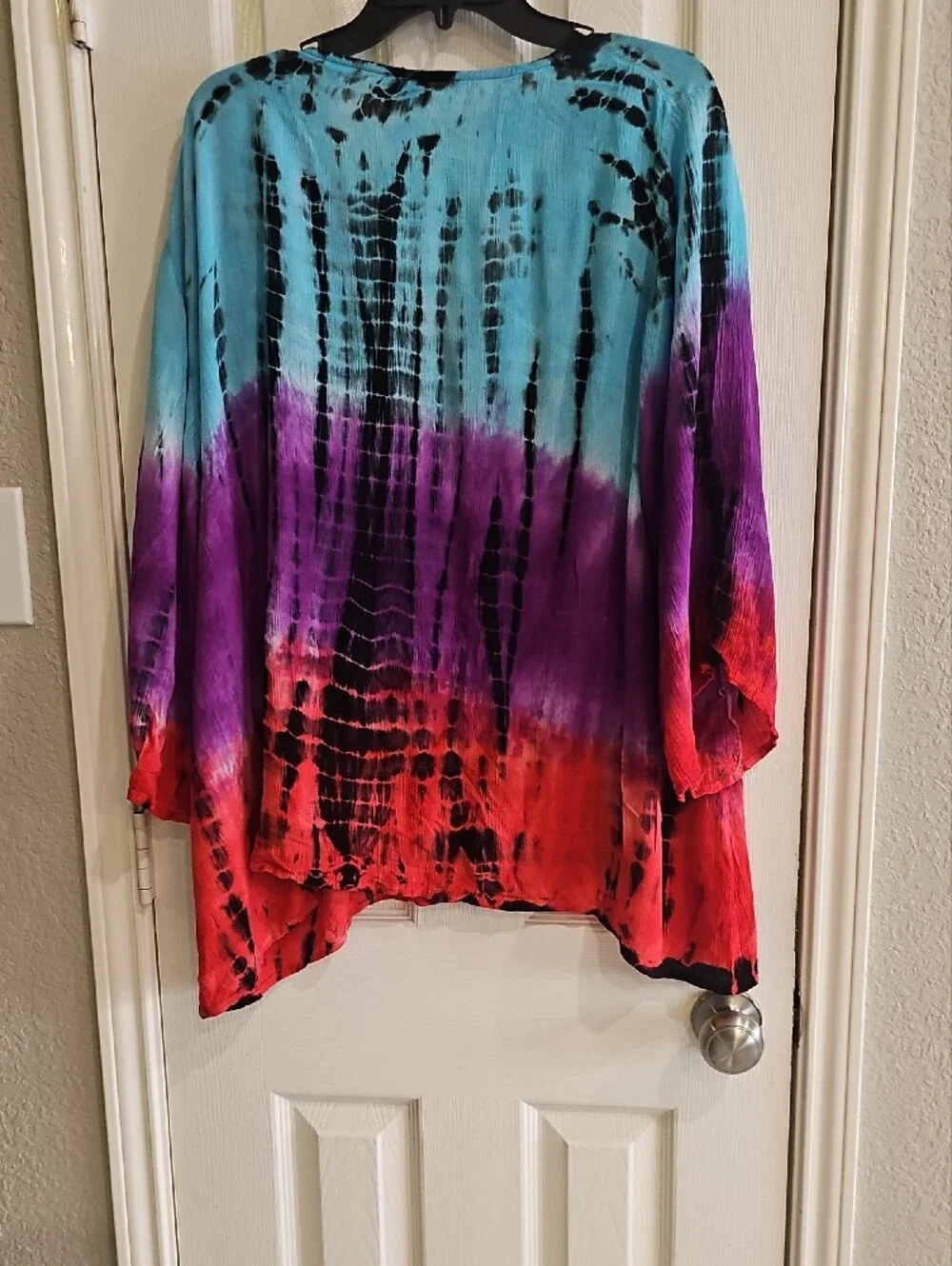 Greater Good Tie-Dye V-Neck Gauzy Tunic Top - Aqua, Purple & Red L/XL - Picture 5 of 14